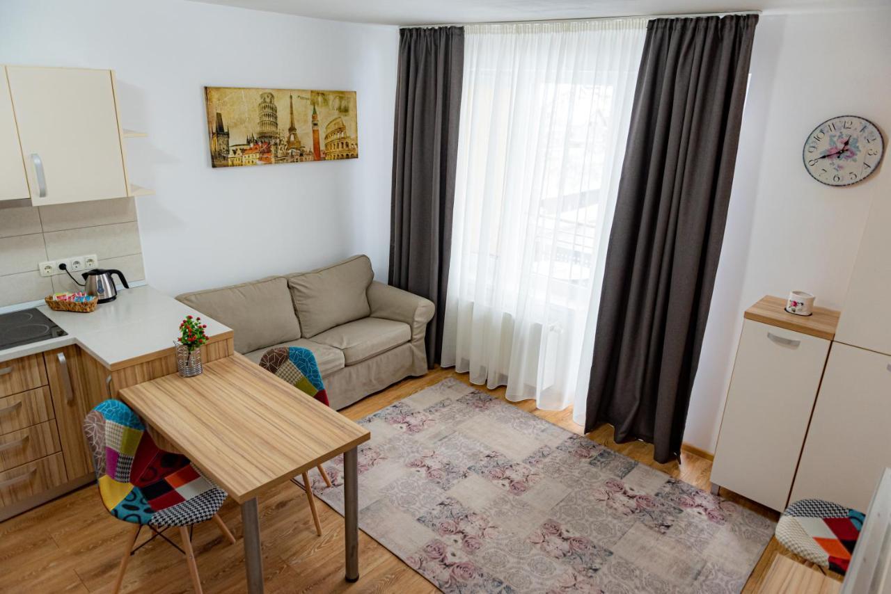 בראשוב Pastel Apartments מראה חיצוני תמונה